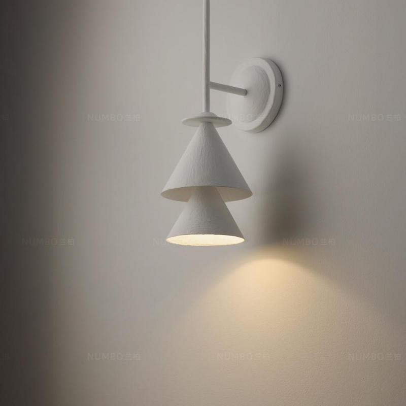 Resin Art Gallery - مصباح جداري LED على شكل قمع