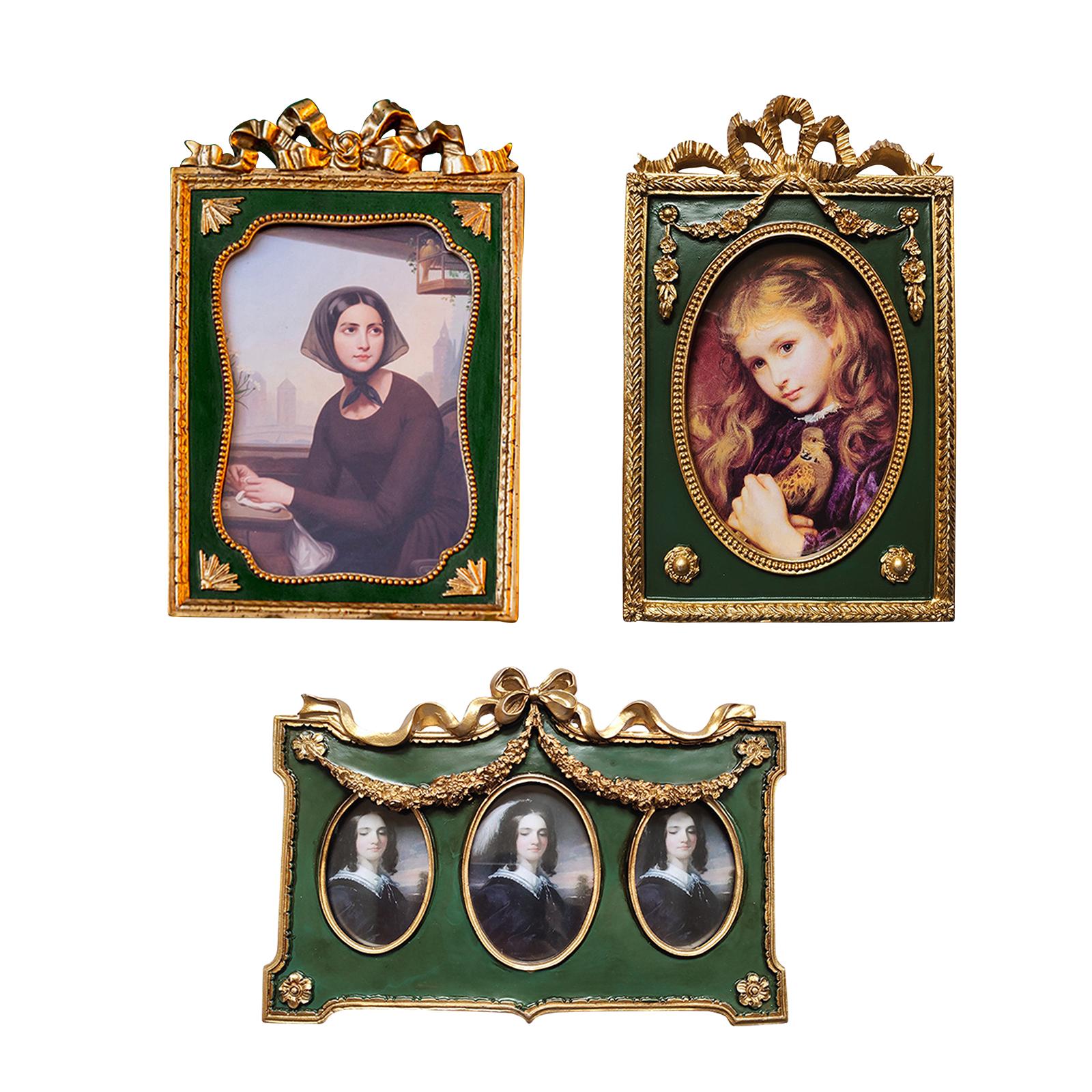 Resin Art Gallery - إطار عرض صور من الراتنج العتيق