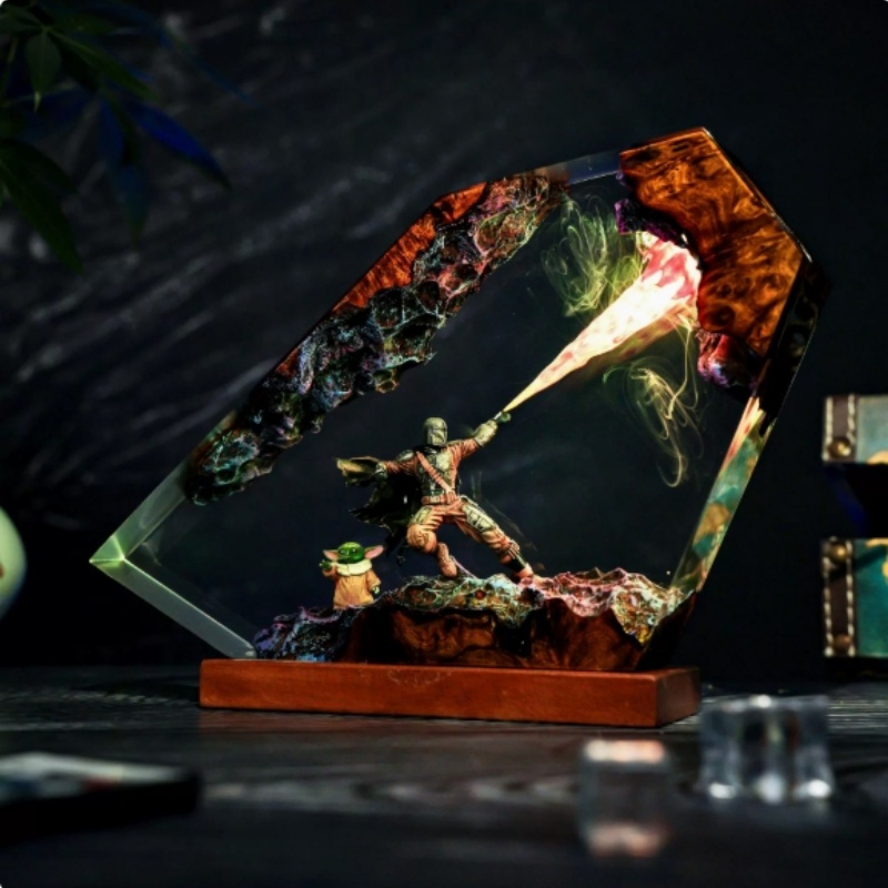 مصباح فني من الراتنج على طراز  - مراجعة Resin Art Goku وسعره