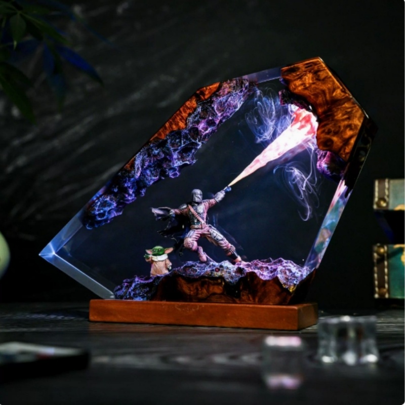مصباح فني من الراتنج على طراز  - مراجعة Resin Art Goku وسعره