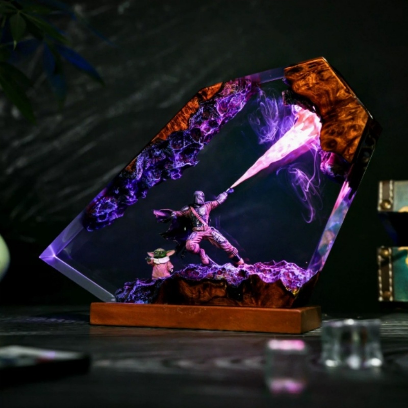 مصباح فني من الراتنج على طراز  - مراجعة Resin Art Goku وسعره
