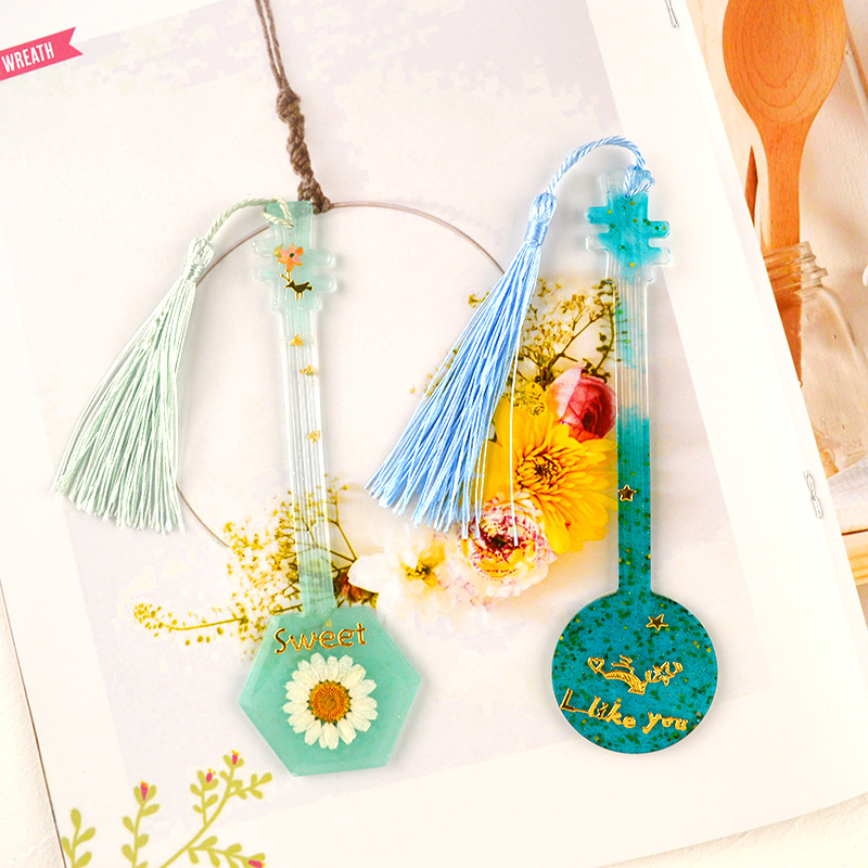 لتقوم بها بنفسك الأشعة فوق الب - مراجعة Resin Art Bookmark وسعره