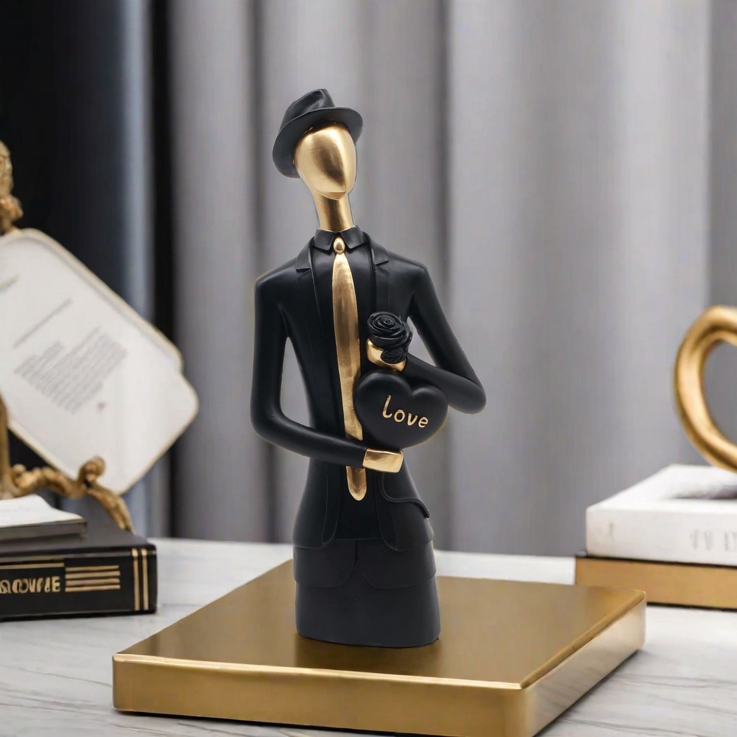 تمثال ديكور من الراتنج بتصميم  - مراجعة Resin Art For Wedding Gift وسعره