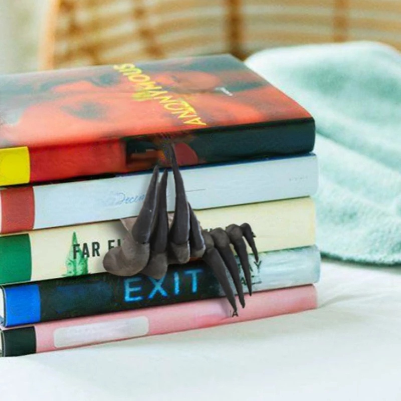 يد الشيطان هالوين فيلم الرعب ا - مراجعة Resin Art Bookmark وسعره